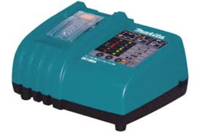 Makita fast charger