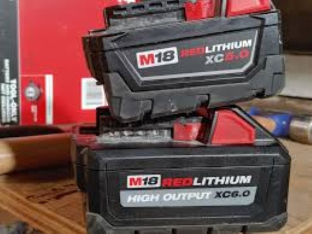 Battery 18v xc5.0 m-03 peinture bleue