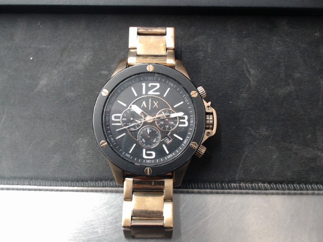 Montre armani or et noir chronograph