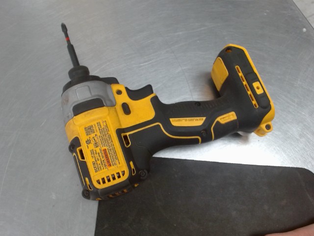 Drill impact dewalt