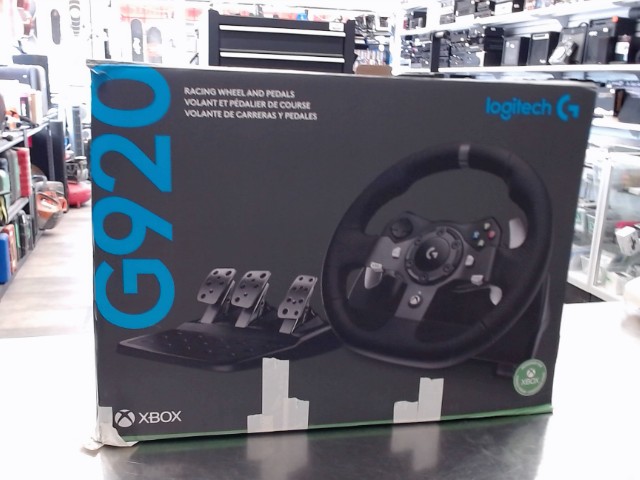 Volant et pedal logitech