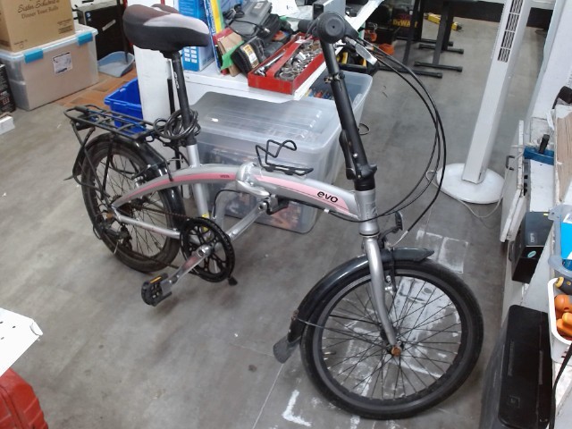 Velo urbain gris pliable