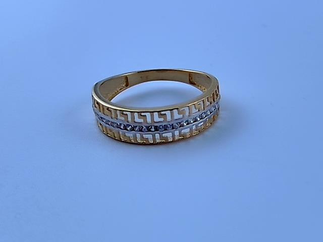 BAGUE EN OR 10KT POUR FEMME