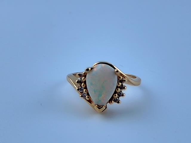 BAGUE EN OR 14KT AVEC DIAMANTS