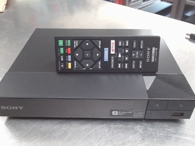 Lecteur dvd sony + manette