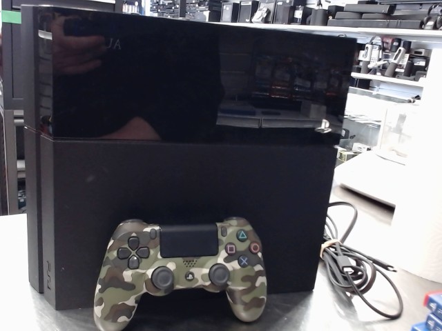 Console ps4 1st gen+cables+manette