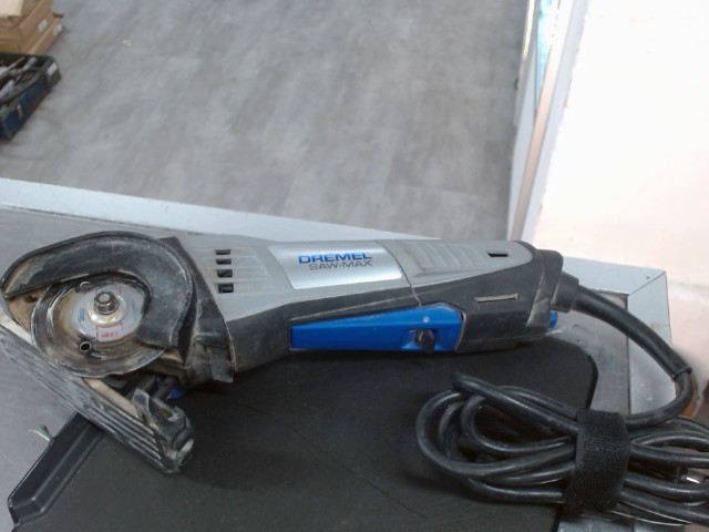 Scie electrique blade us�