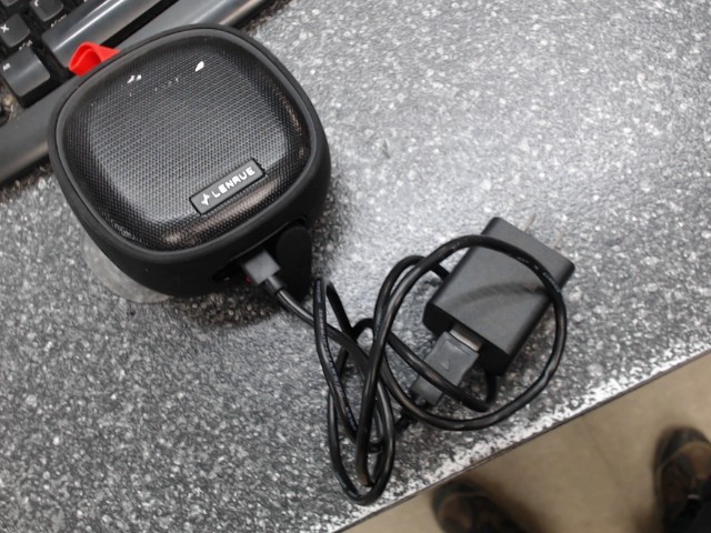 Lenrue wireless speaker