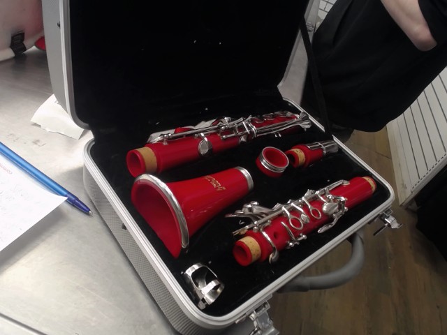 Clarinette rouge + case