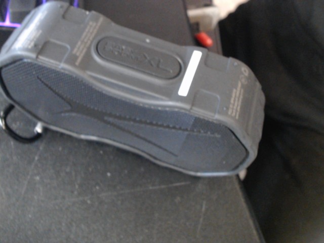 Mini speaker bluetooth