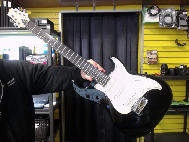 Guitare �lectrique greg bennett noire