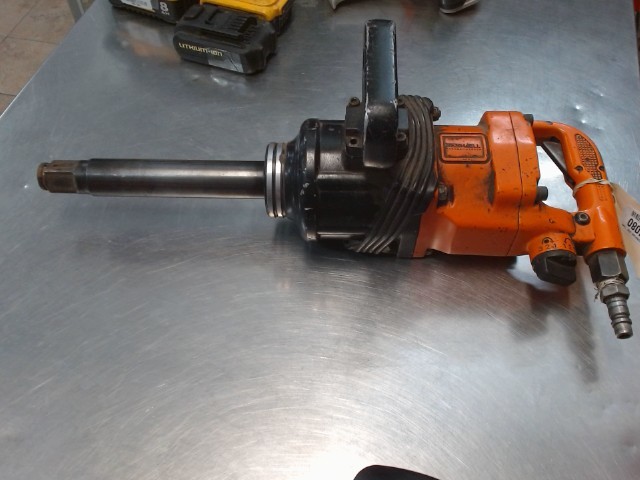 Clee a chock beswell pneumatique