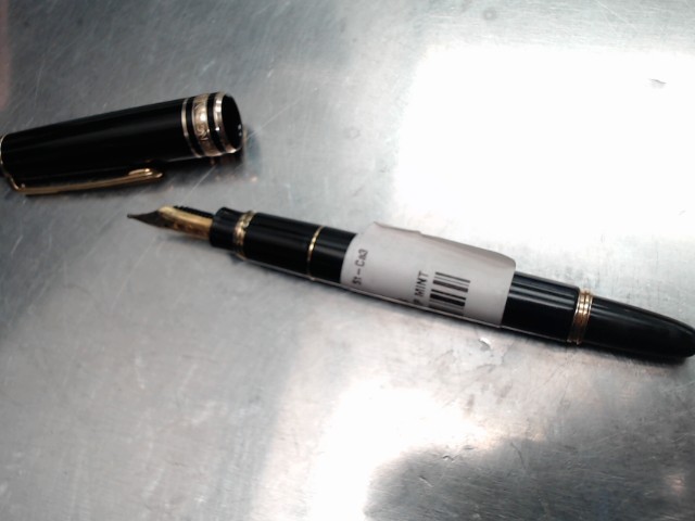 Crayon mont blanc fontaine noir gold tip