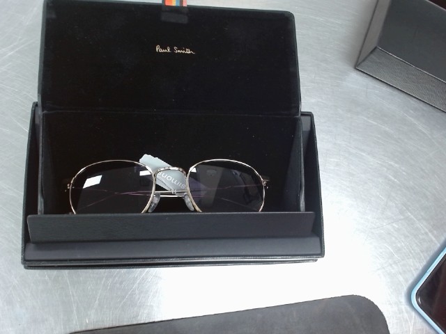 Lunettes de soleil paul smith avec tag