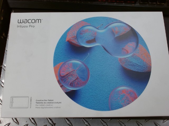 Wacom intuos pro tablette a stylet