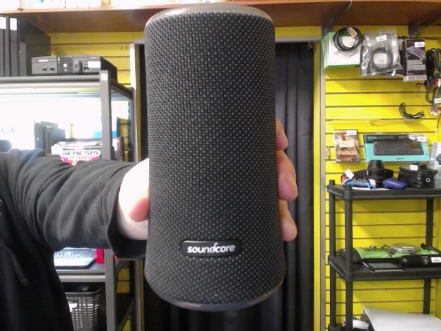 Petit haut-parleur bluetooth