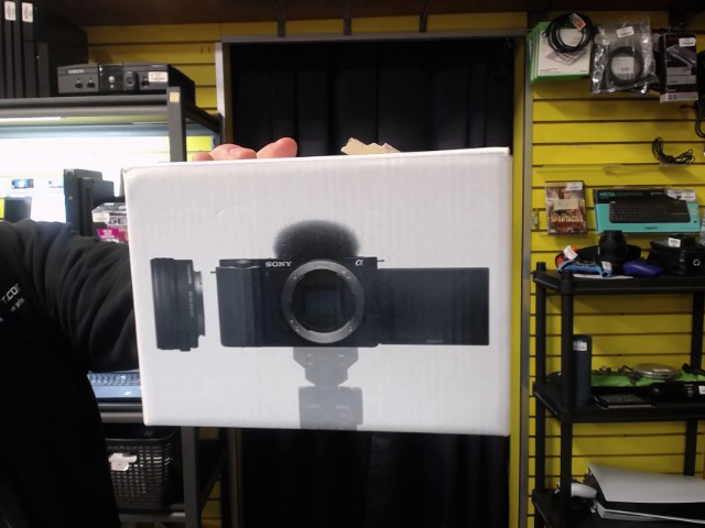 Appareil photo mirrorless avec 16-50mm