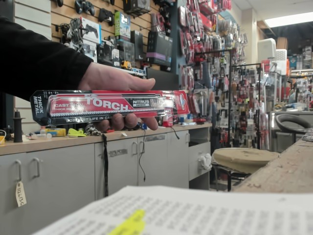 9in nitr carb cast iron blade