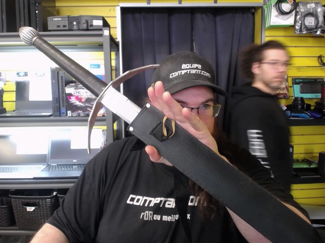 �p�e decorative avec etuie en cuir