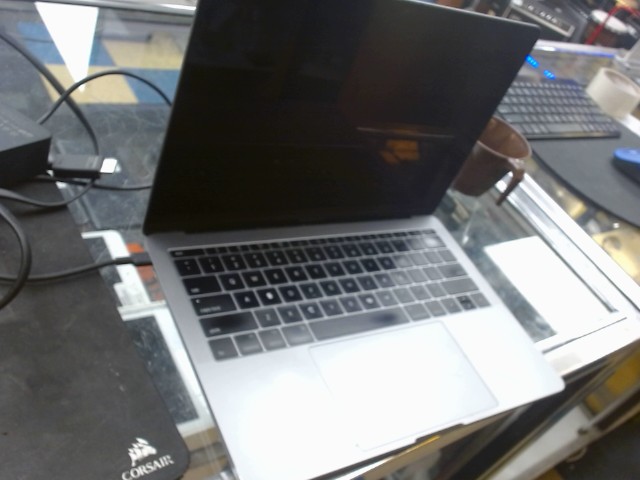 Macbook pro 2017 a1708
