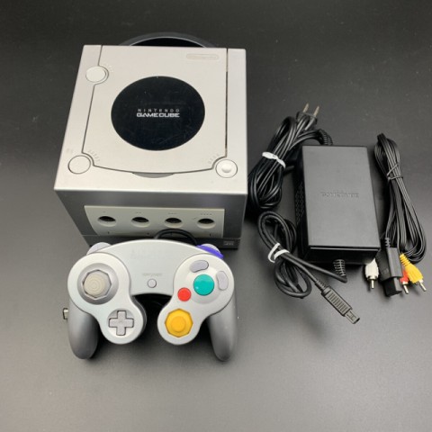 Gamecube grise +manette        e