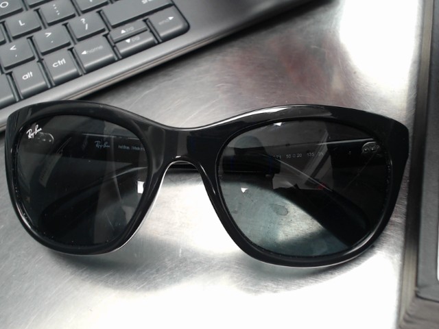 Lunettes soleil rayban