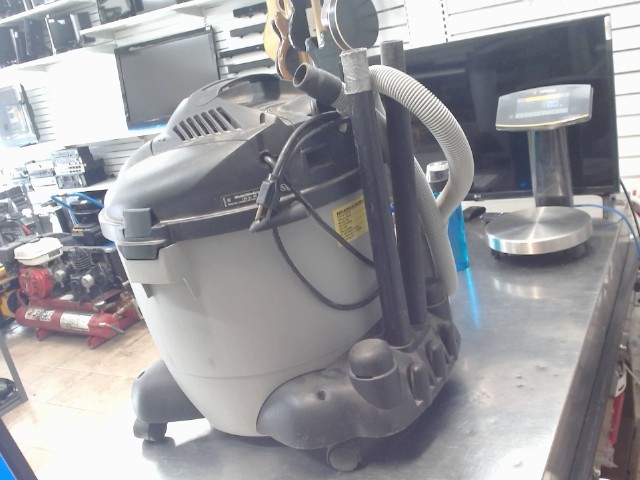 Aspirateur shop vac 8 gal 3hp