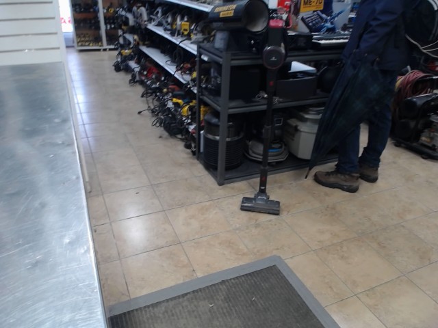 Aspirateur nequare filaire