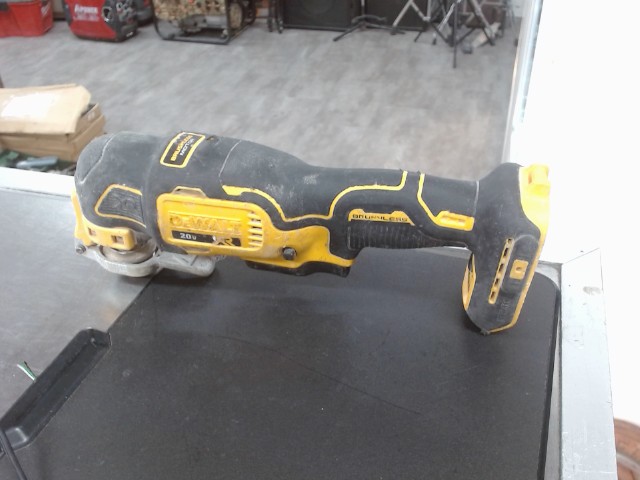 Cordless oscillating tool 20v