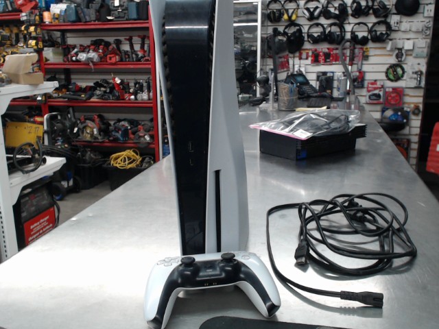 Playstation 5 avec manette et fil