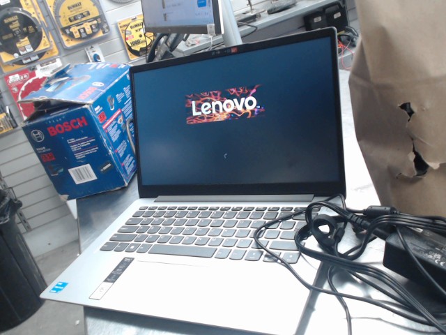 Laptop lenovo ideal pad gris + chargeur