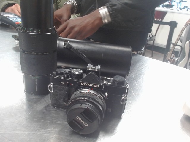 Camera analoge olympus +acc+lent