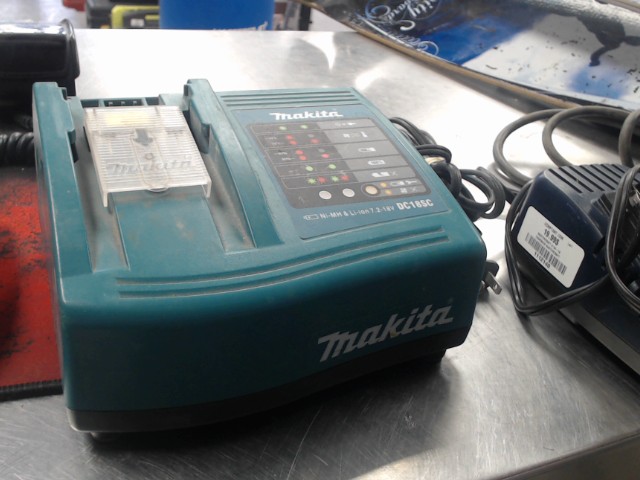 Chargeur makita