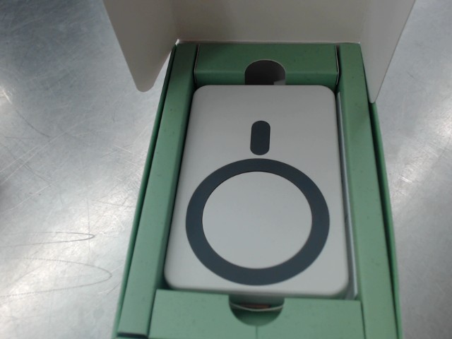 Powerbank in box like new a induction