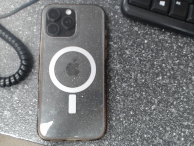 Iphone 16 pro max 256gb batt 96%