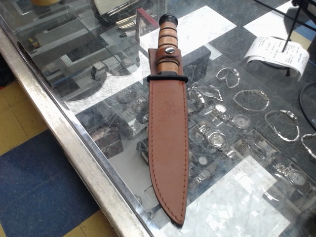 Combat knife