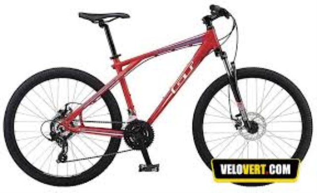 Velo montagne rouge