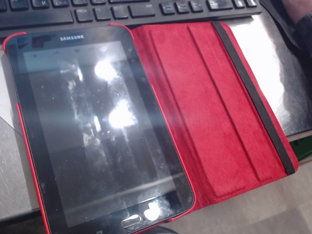 Tablette 8gb+case