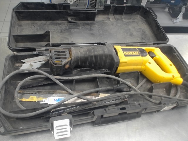 Scie va et vien avec boite