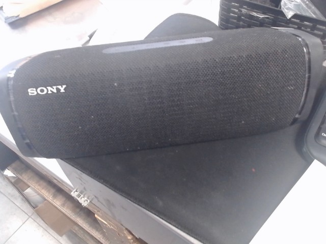 Bluetooth speaker�