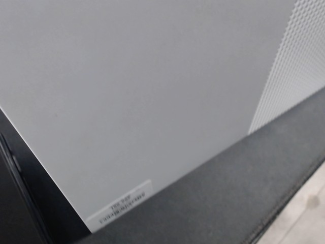 Xbox one s blanche avec 2 controller