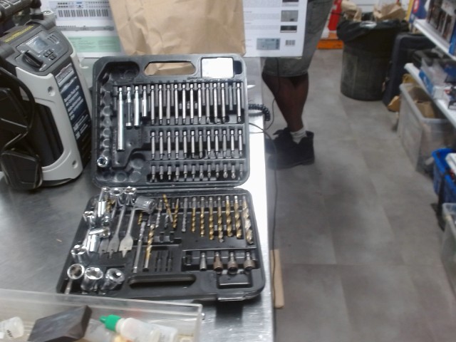 Drill bits box mastercraft pro drilling