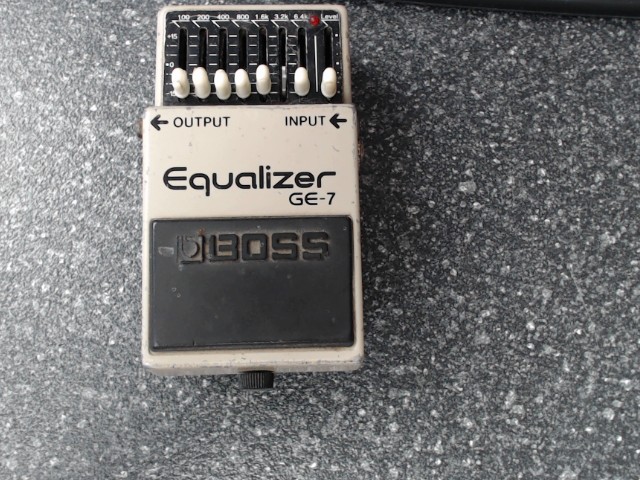 Equalizer pedal