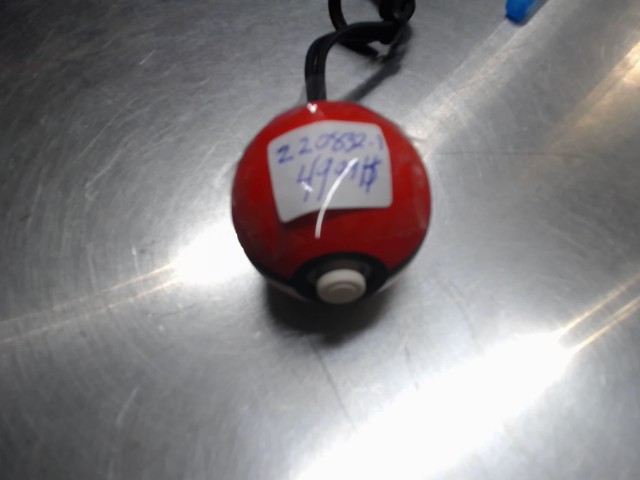 Mannete pokeball nintendo switch