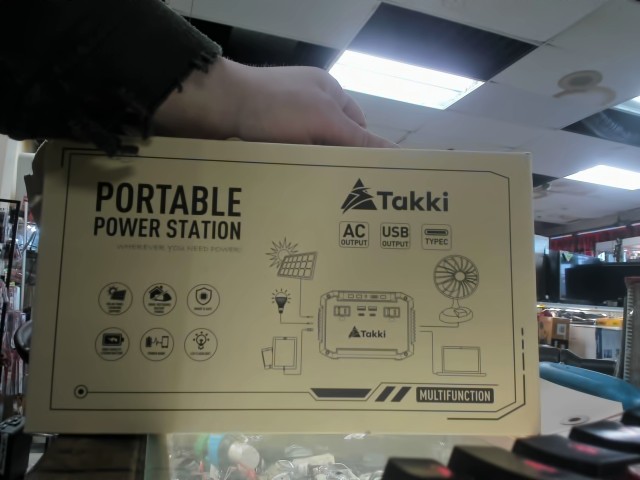 Portable power station