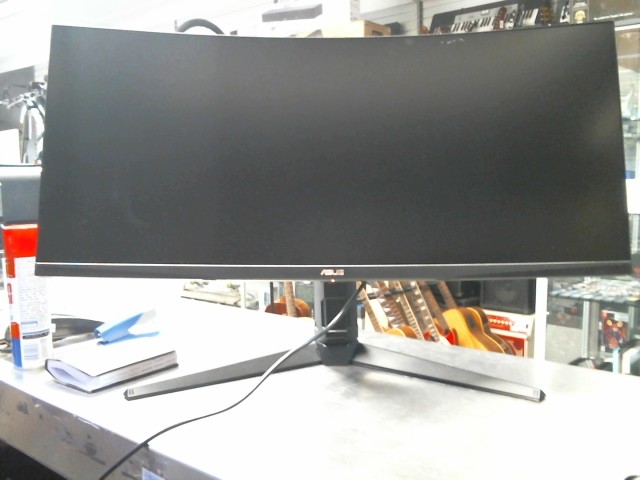 Moniteur asus courb� 34po 180hz