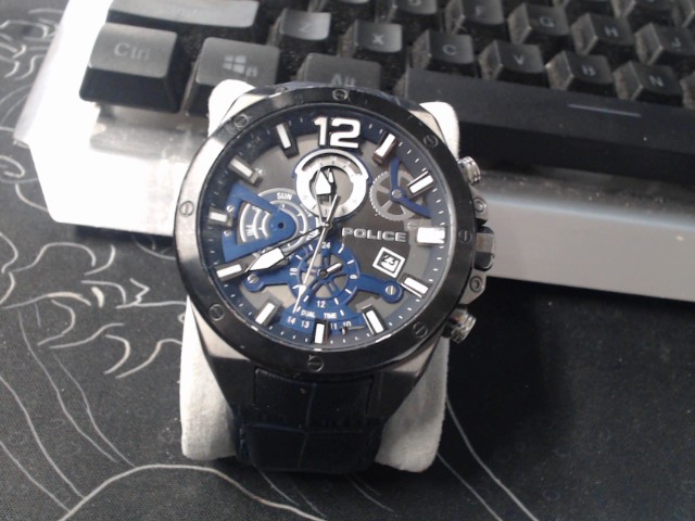 Montre police silver brac en cuire