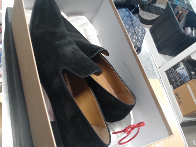 Dandelion flat louboutin size 43.5