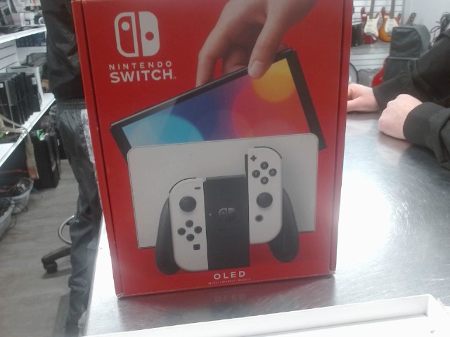 Nintendo oled switch in box + fil+doc+jc