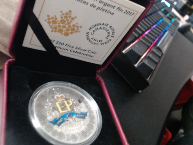 2017 20$ 1947-2017 platinum celebration